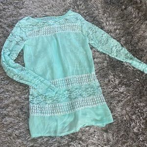 Long sleeve boutique top